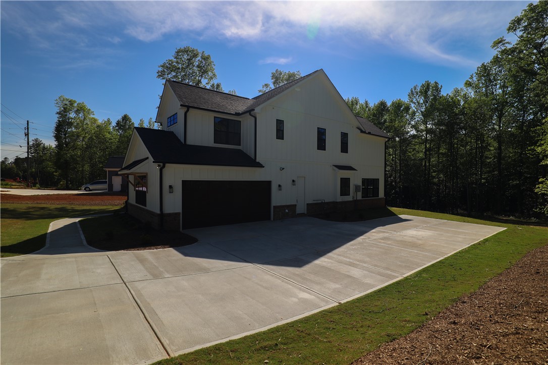 190 West Old Pendleton Road Central, SC 29630 - Photo 8 of 42
