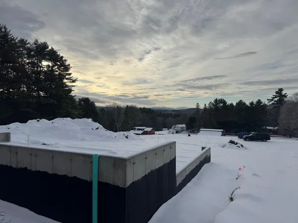 $275,000 | 77 Prospect Street, Unit 131, Lebanon, NH 03766