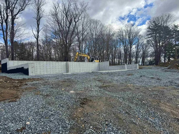 $275,000 | 77 Prospect Street, Unit 131, Lebanon, NH 03766
