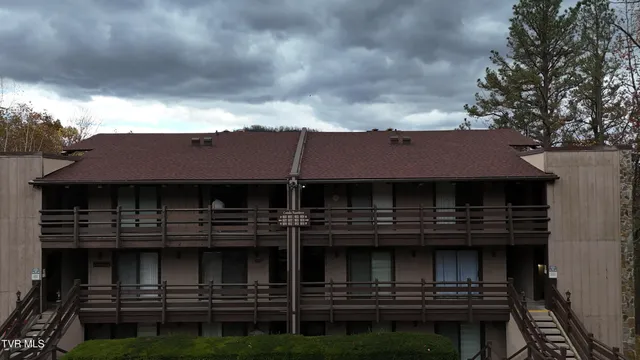 $179,900 | 1081 Cove Road, Unit 1033, Sevierville, TN 37876