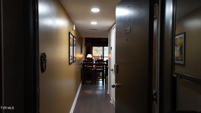 $179,900 | 1081 Cove Road, Unit 1033, Sevierville, TN 37876