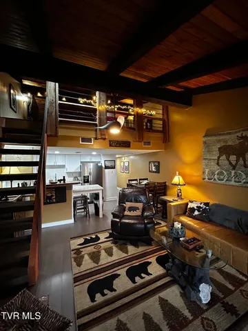 $179,900 | 1081 Cove Road, Unit 1033, Sevierville, TN 37876