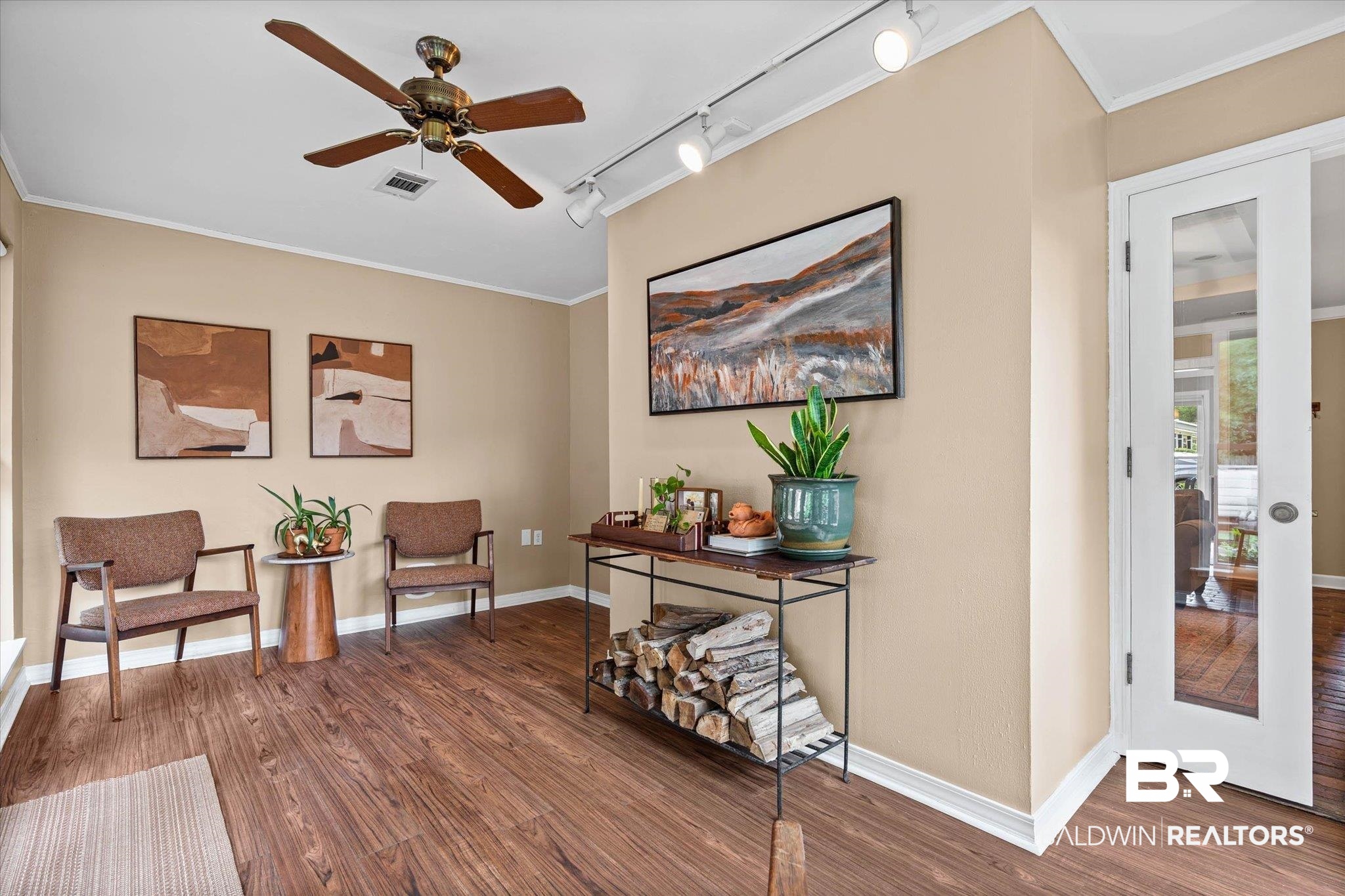 6501 Gas Light Lane South Mobile, AL 36695 - Photo 9 of 23 Sitting room