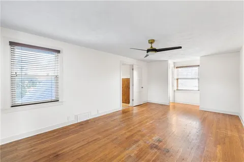 $325,000 | 416 East 81st Street, Kansas City, MO 64131