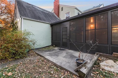$325,000 | 416 East 81st Street, Kansas City, MO 64131