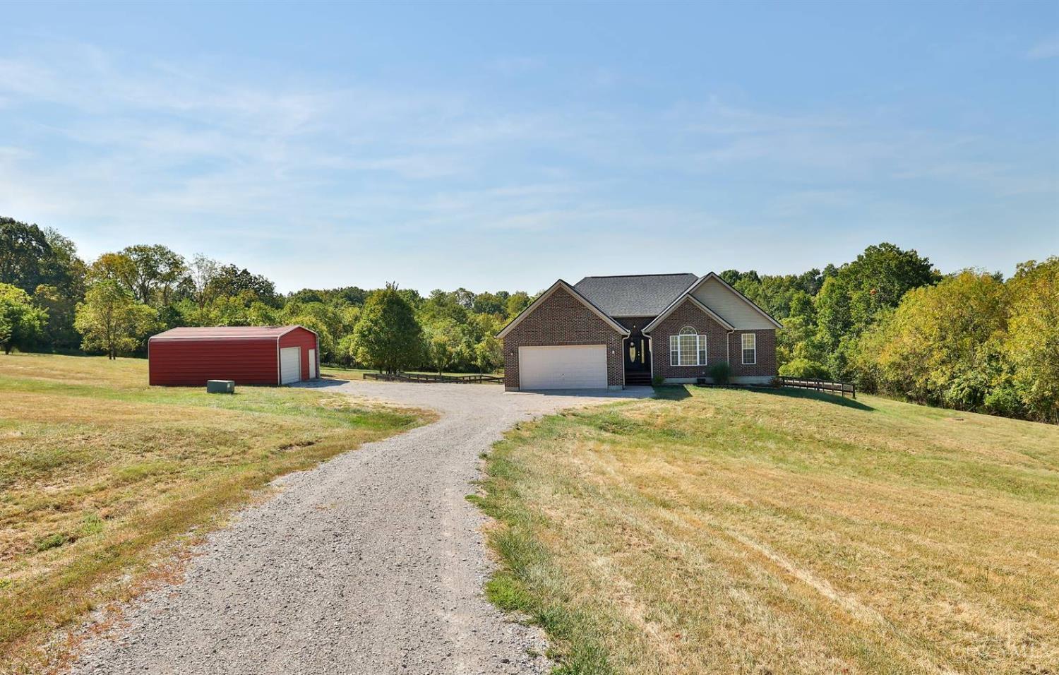 403 Felicity Higginsport Road Felicity, OH 45120 - Photo 3 of 39