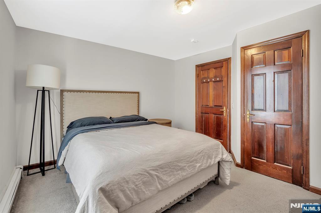 77 Myrtle Avenue Allendale, NJ 07401 - Photo 13 of 31