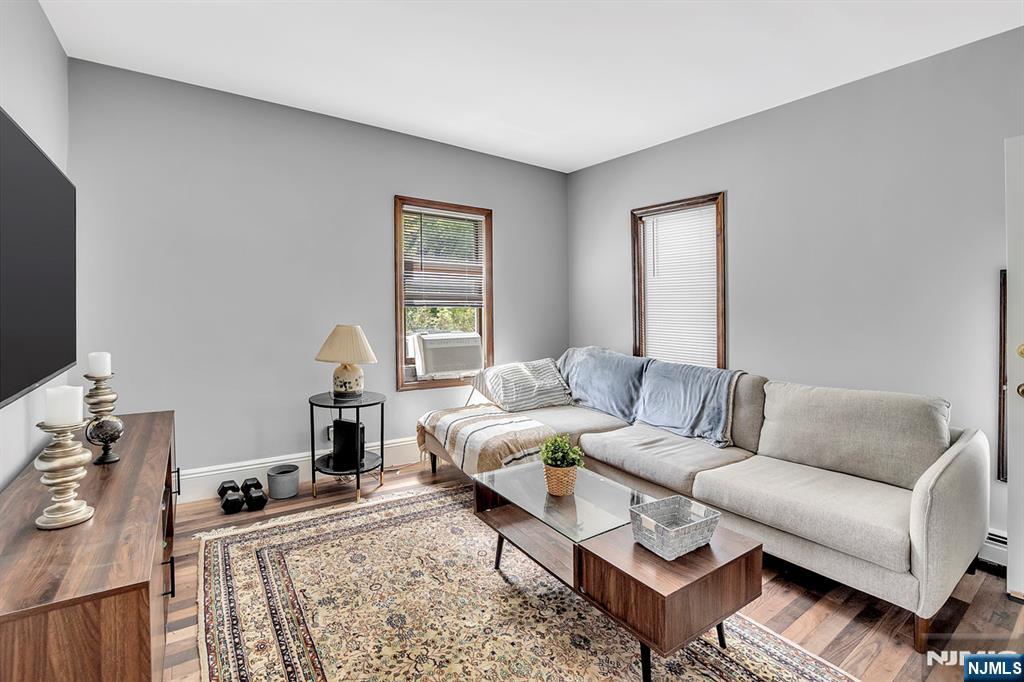 77 Myrtle Avenue Allendale, NJ 07401 - Photo 17 of 31