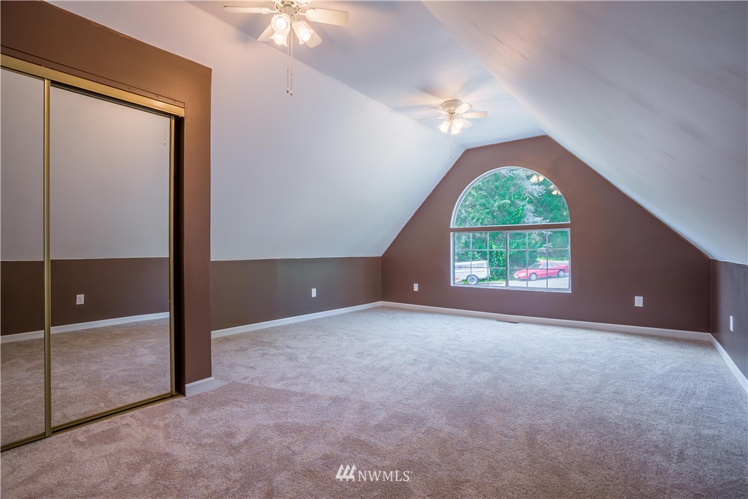 16617 3rd Drive Southeast Bothell, WA 98012 - Photo 14 of 23 Gallery Image 14