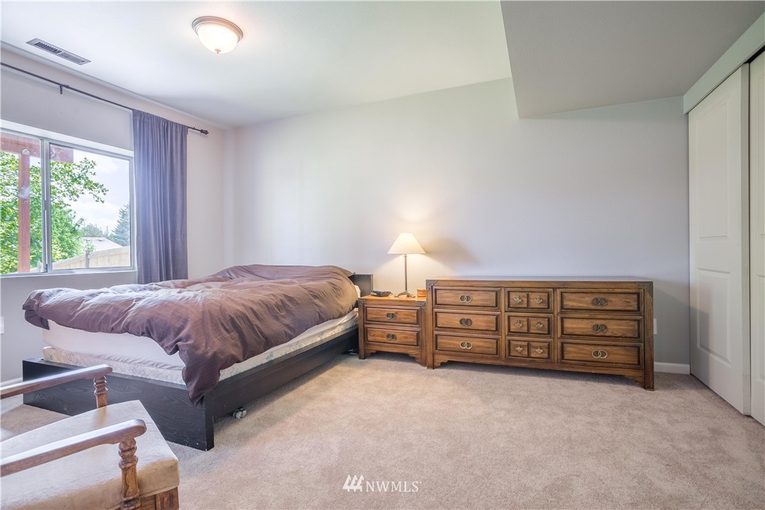 16617 3rd Drive Southeast Bothell, WA 98012 - Photo 17 of 23 Gallery Image 17