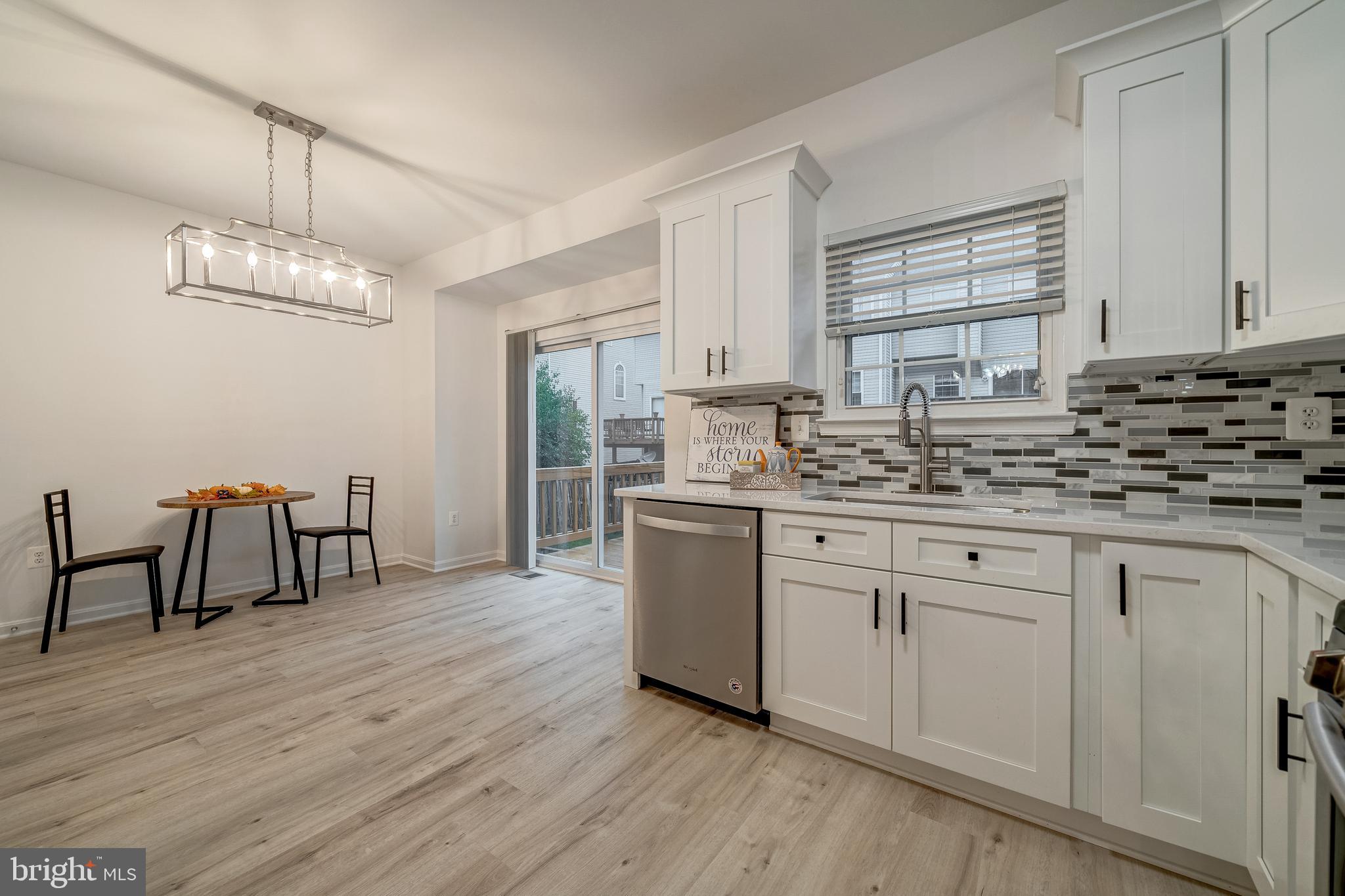 14206 Asher View Centreville, VA 20121 - Photo 11 of 31