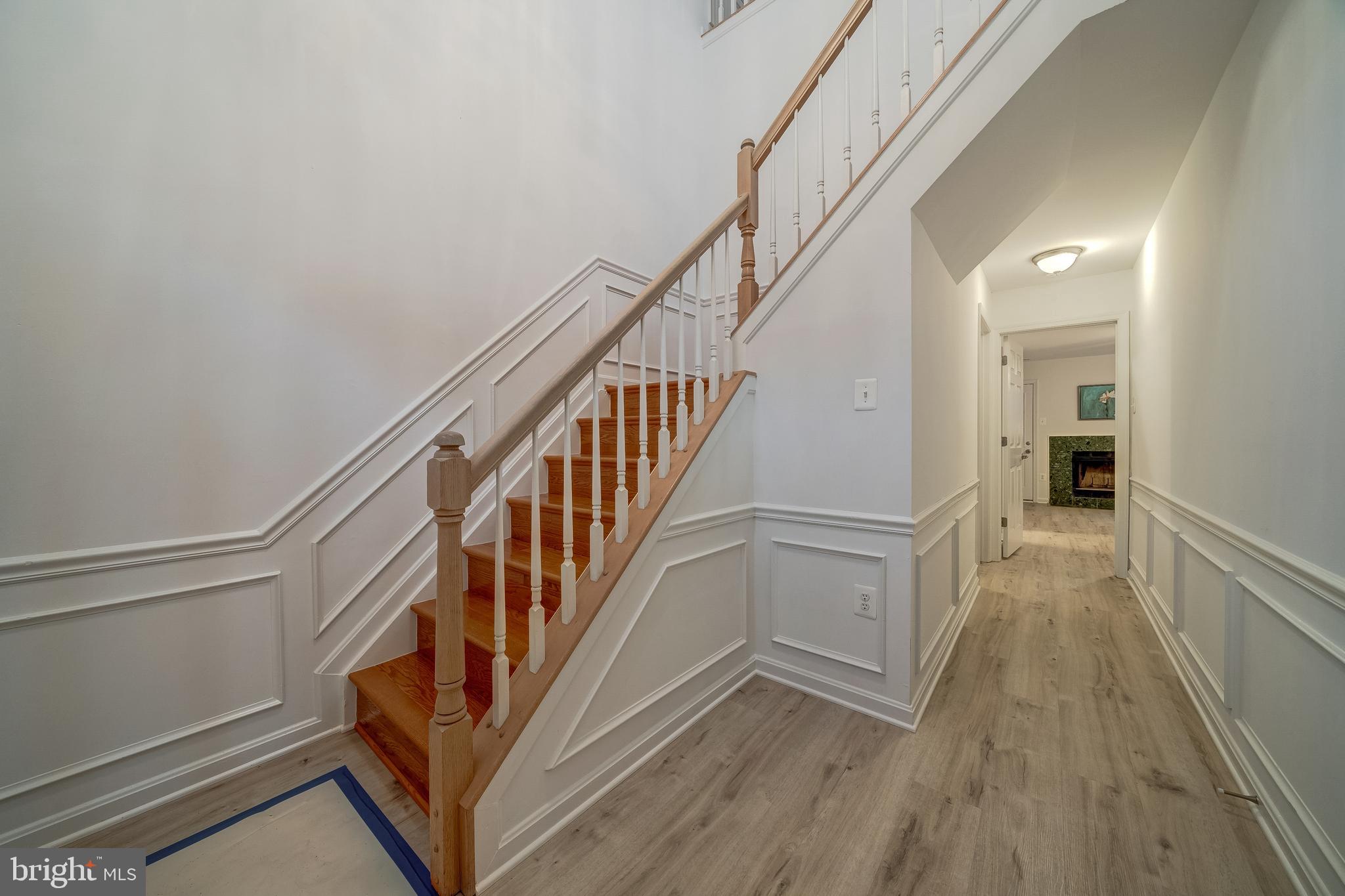 14206 Asher View Centreville, VA 20121 - Photo 2 of 31