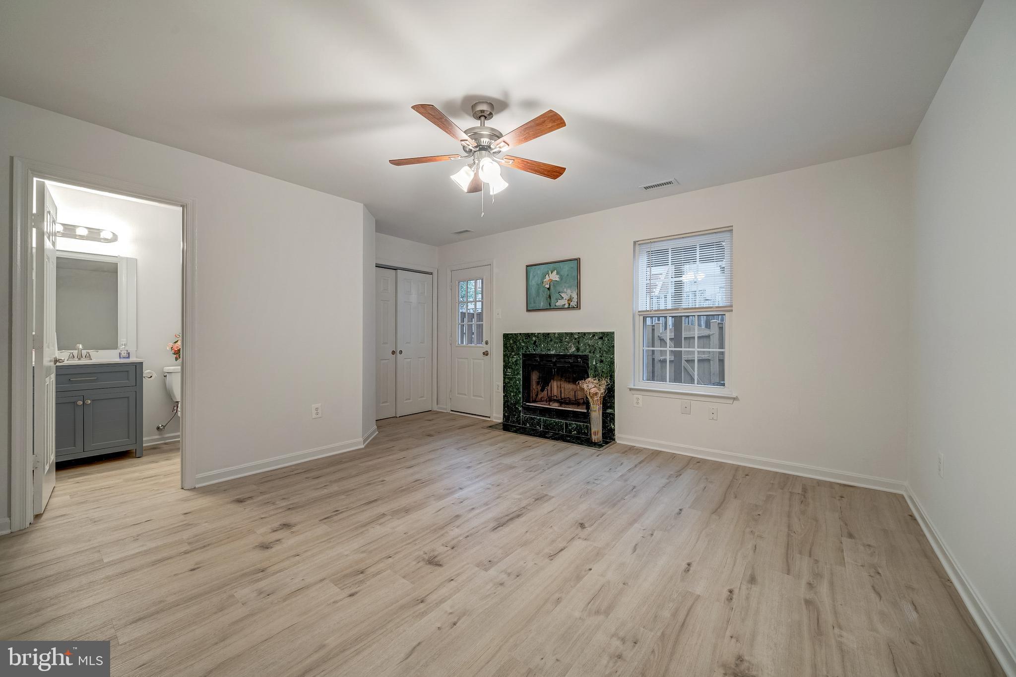 14206 Asher View Centreville, VA 20121 - Photo 23 of 31