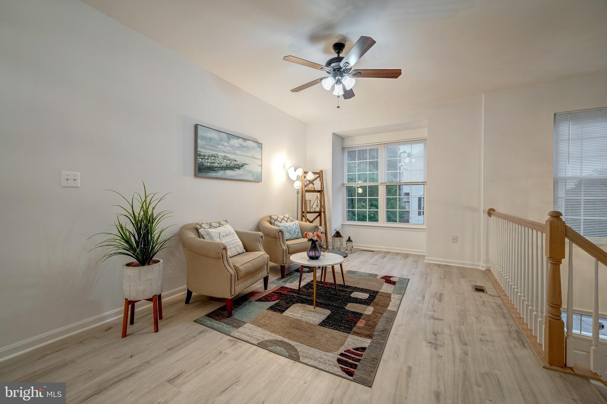 14206 Asher View Centreville, VA 20121 - Photo 3 of 31