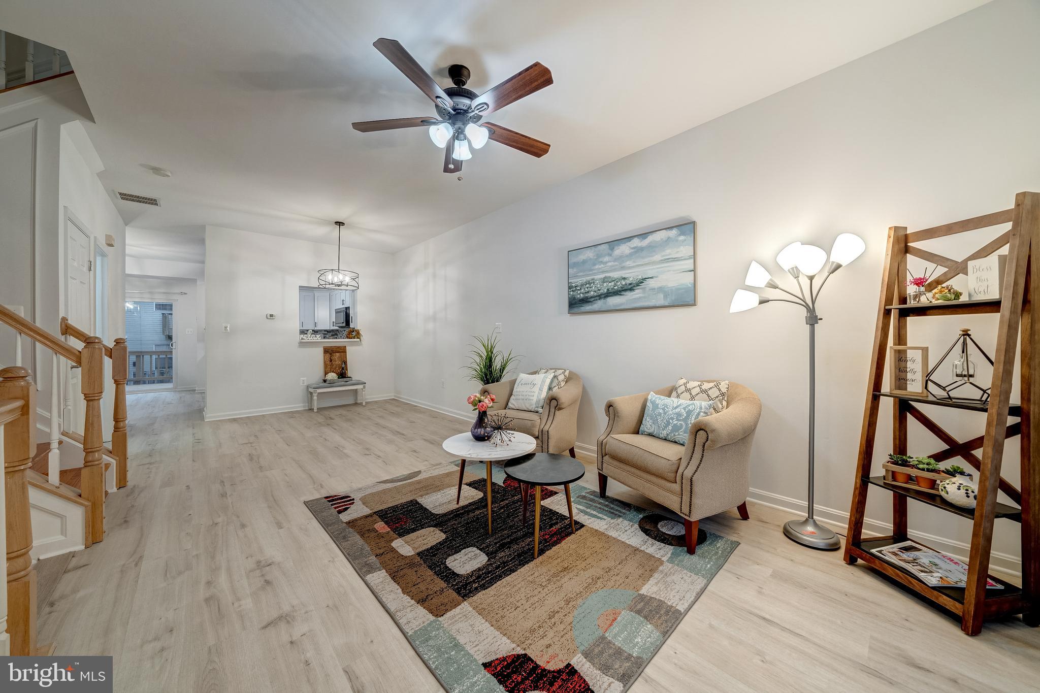 14206 Asher View Centreville, VA 20121 - Photo 4 of 31