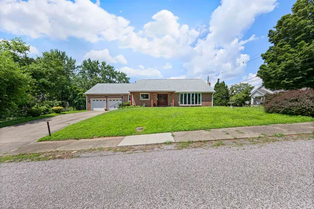 $345,000 | 210 East Main Street, Newburgh, IN 47630