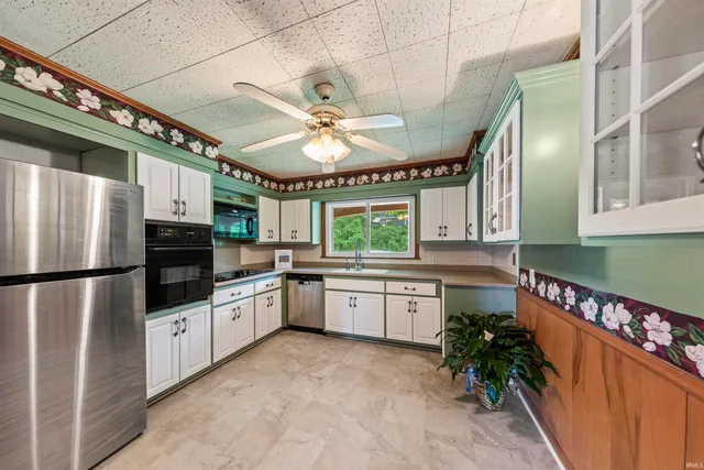 $345,000 | 210 East Main Street, Newburgh, IN 47630