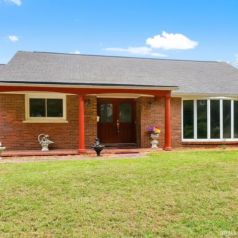 $345,000 | 210 East Main Street, Newburgh, IN 47630