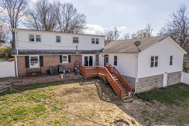 $345,000 | 210 East Main Street, Newburgh, IN 47630