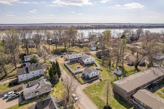 $345,000 | 210 East Main Street, Newburgh, IN 47630