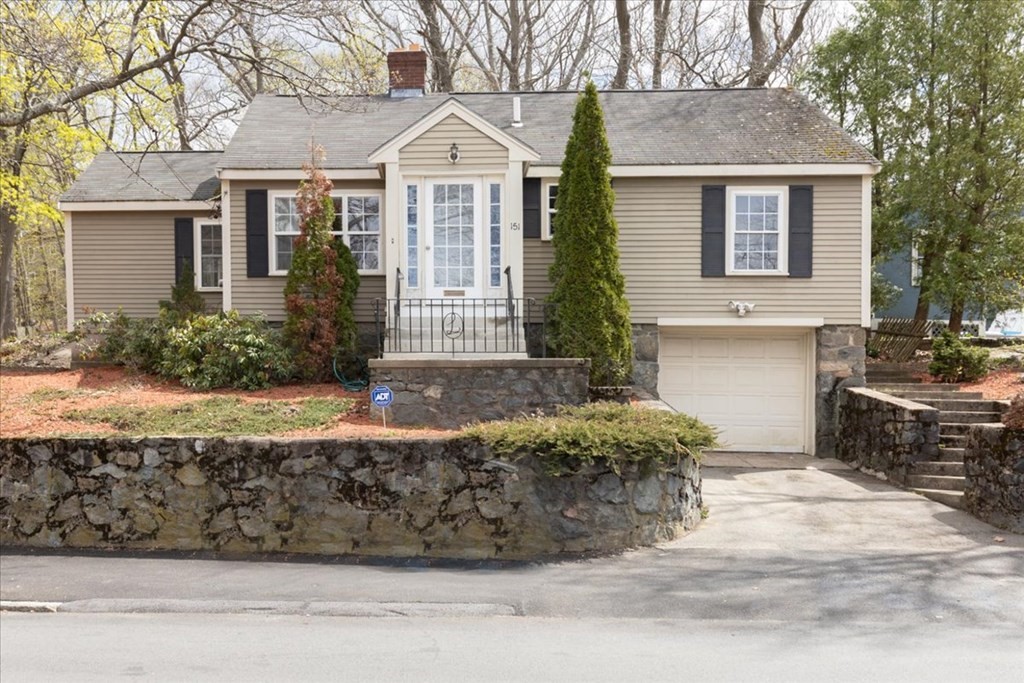 151 Walker Road Swampscott, MA 01907 - Photo 1 of 34 Gallery Image 1