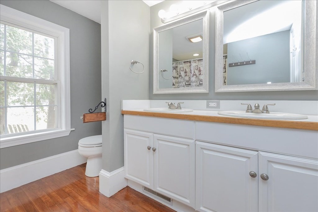 151 Walker Road Swampscott, MA 01907 - Photo 19 of 34 Gallery Image 19