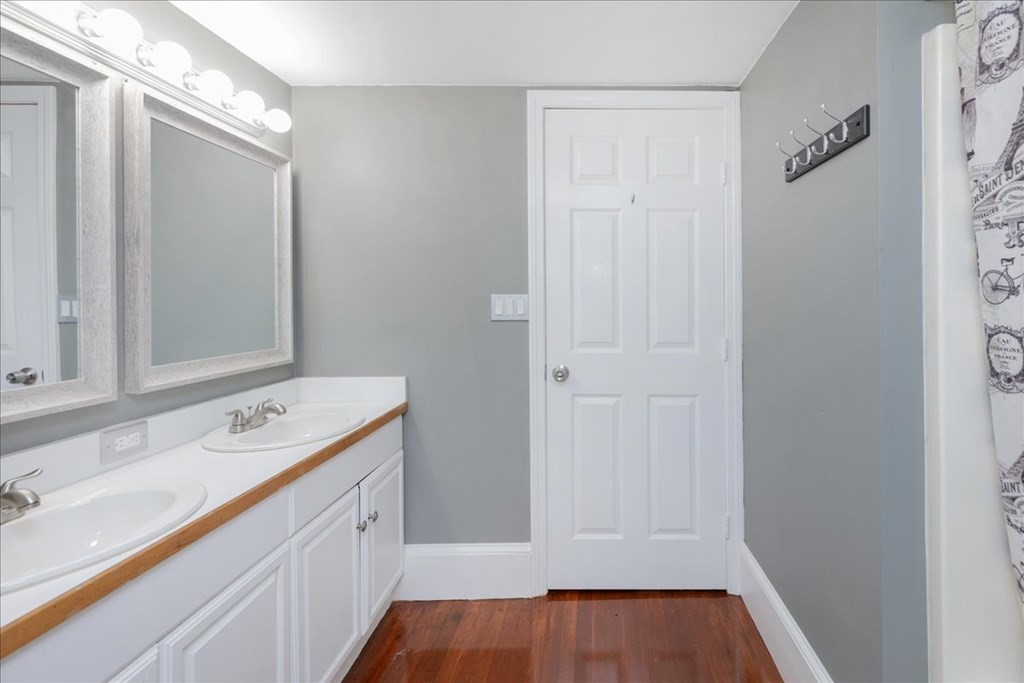 151 Walker Road Swampscott, MA 01907 - Photo 20 of 34 Gallery Image 20