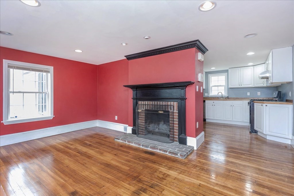 151 Walker Road Swampscott, MA 01907 - Photo 6 of 34 Gallery Image 6