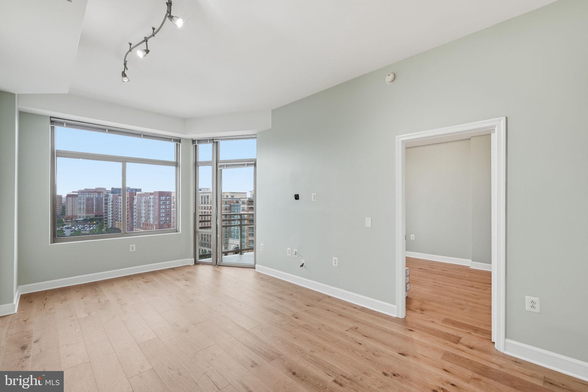 3600 South Glebe Road, Unit 1116W Arlington, VA 22202 - Photo 3 of 23