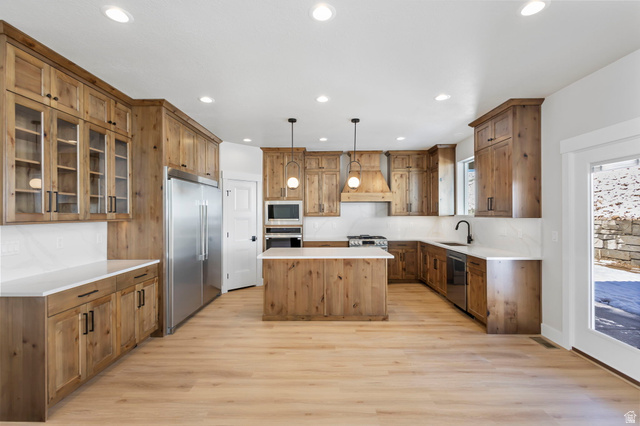 656 East Mountain Road North Ogden, UT 84414 - Photo 3 of 19