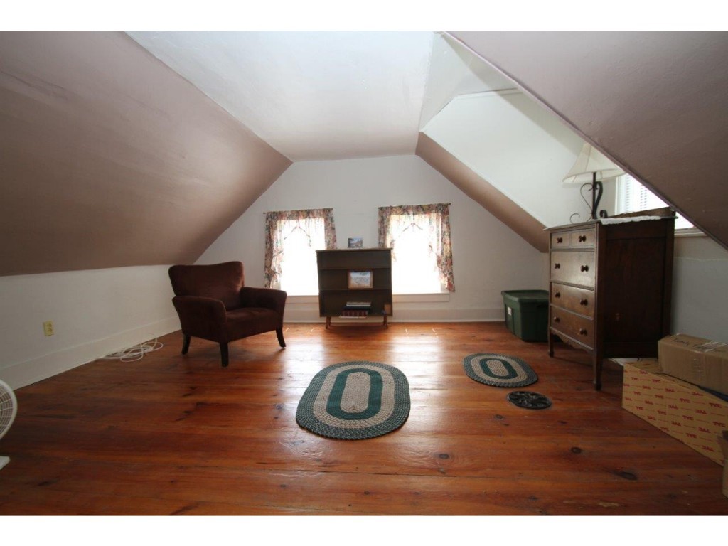 281 East Road Hampstead, NH 03841 - Photo 13 of 25