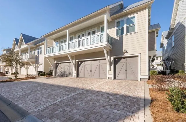 a view of a house with a outdoor space