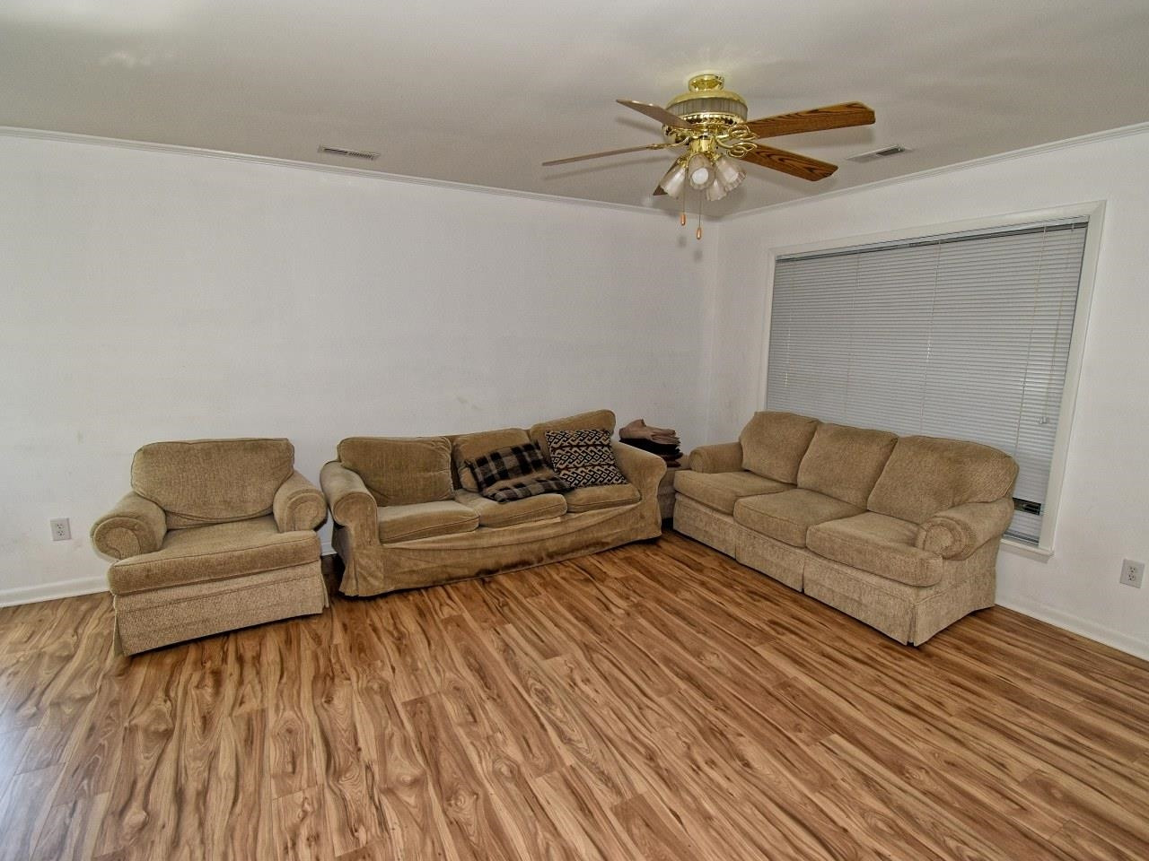 2815 Friar Tuck Road Raleigh, NC 27610 - Photo 4 of 19 Photo 4