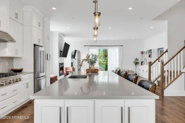 $979,000 | 2 Valiant Court, Middletown, NJ 07748