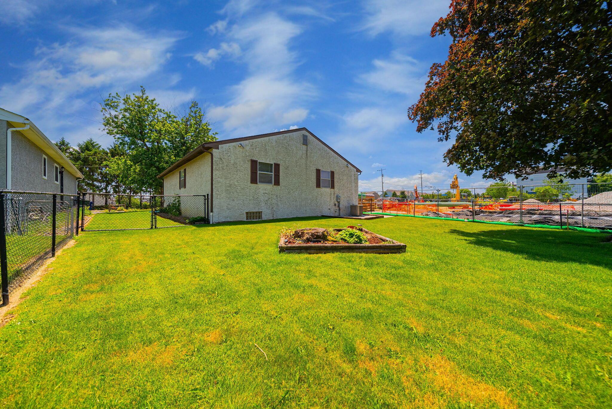 5332 Trabue Road Columbus, OH 43228 - Photo 5 of 55