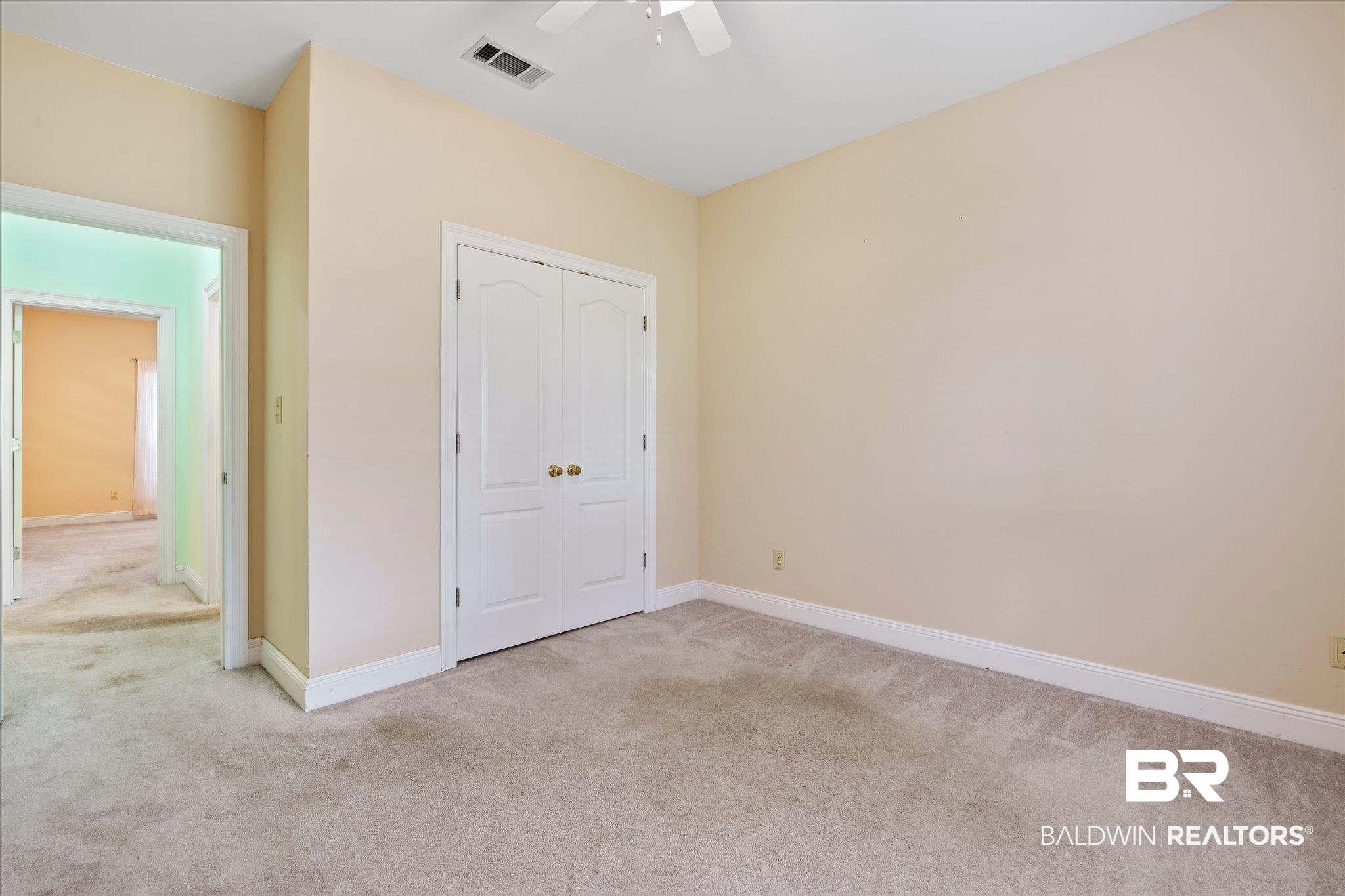 3240 Graham Road North Mobile, AL 36618 - Photo 8 of 22