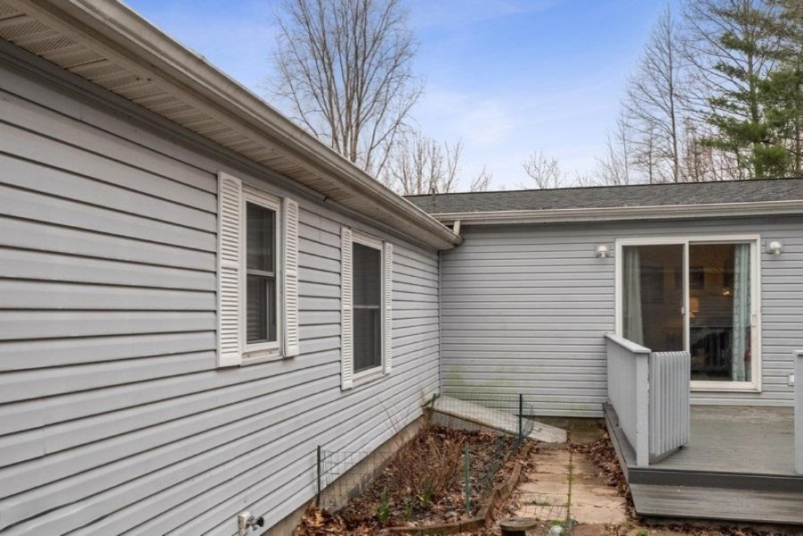10260 Baldwin Road Bridgman, MI 49106 - Photo 13 of 14 13_10260Baldwinrd_59_RearView_LowRes