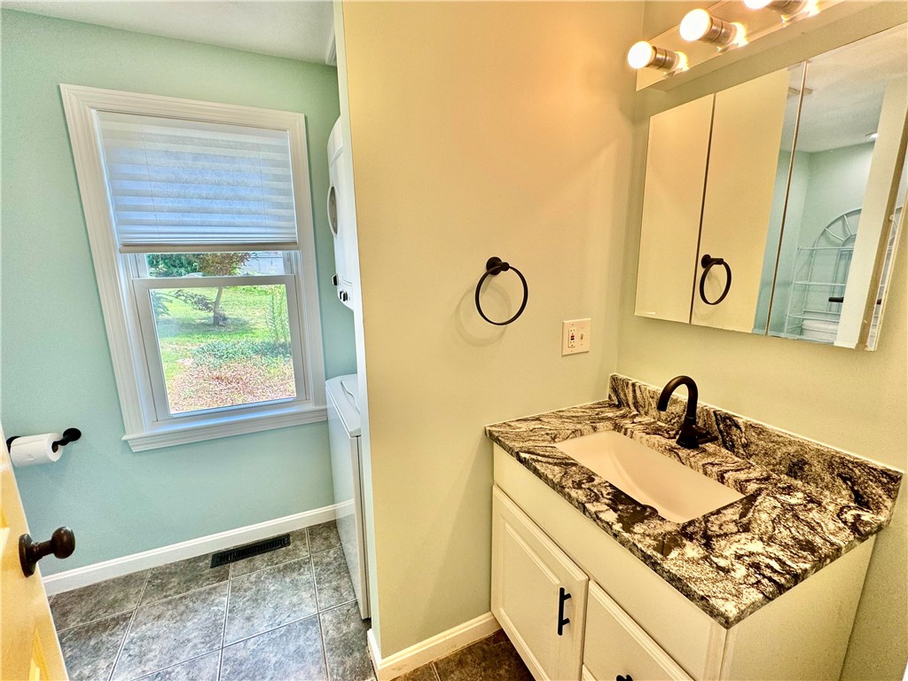 145 West Shore Drive Exeter, RI 02822 - Photo 27 of 39