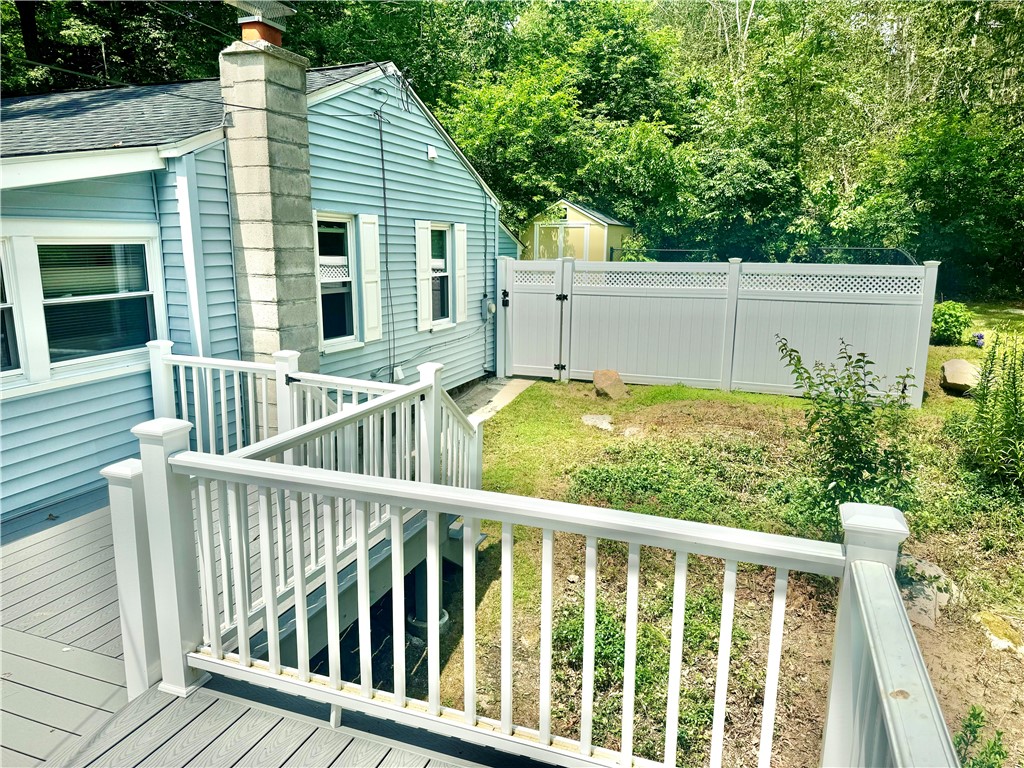 145 West Shore Drive Exeter, RI 02822 - Photo 4 of 39