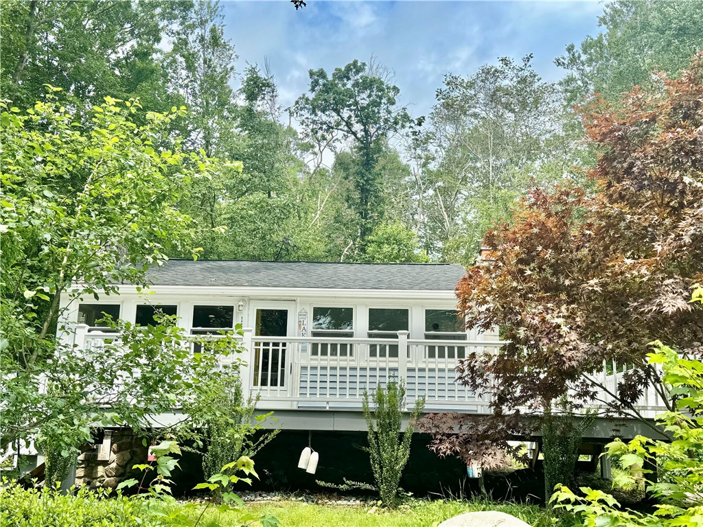 145 West Shore Drive Exeter, RI 02822 - Photo 6 of 39