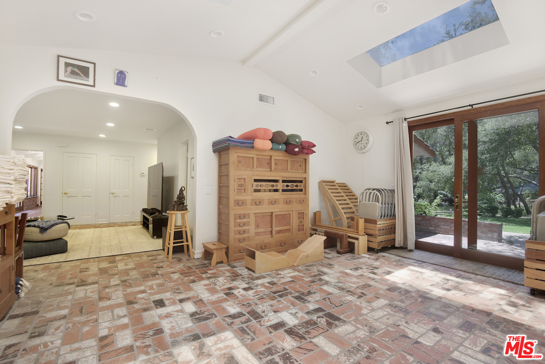 6138 Ramirez Canyon Road Malibu, CA 90265 - Photo 20 of 42