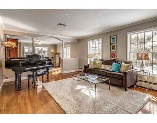 57 Lawson Road Winchester, MA 01890 - Photo 5 of 30