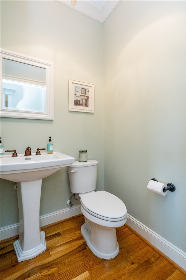 2753 Oberlin Road, Unit 101 Raleigh, NC 27608 - Photo 14 of 26 Photo 14