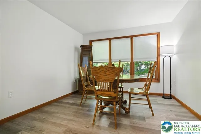 $475,000 | 190 Sandlewood Drive, East Stroudsburg, PA 18301