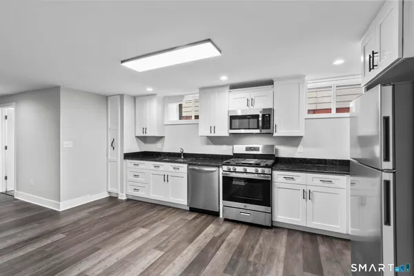 $1,850 | 548 Ferry Street, New Haven, CT 06513