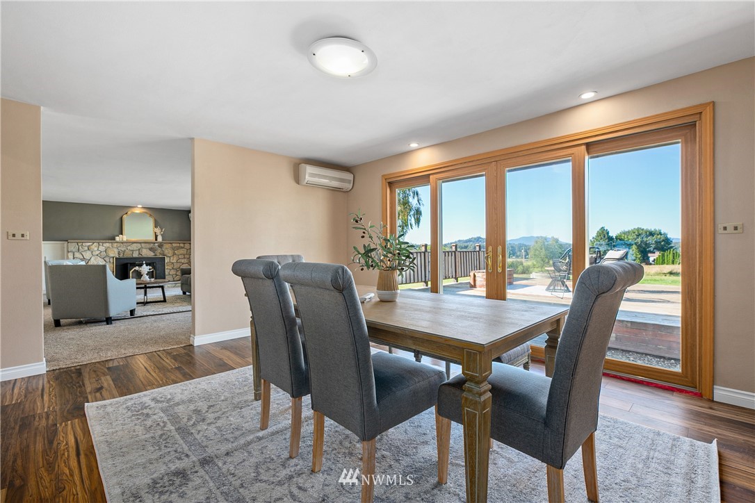 3317 Swan Road Mount Vernon, WA 98273 - Photo 5 of 40 Gallery Image 5