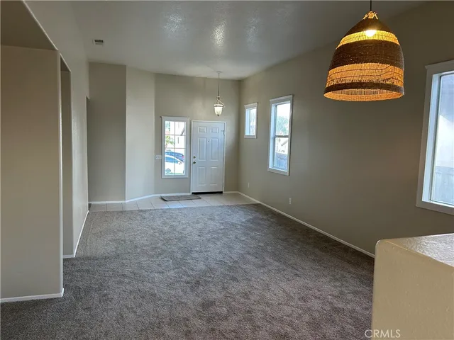 $3,250 | 20829 Kingston Lane, Riverside, CA 92508