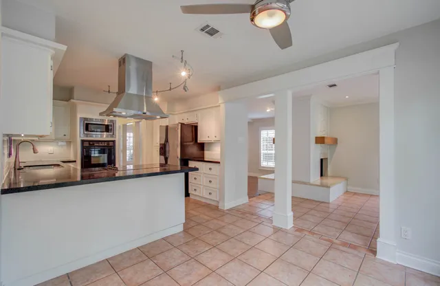 $2,600 | 16209 Wall Street, Jersey Village, TX 77040