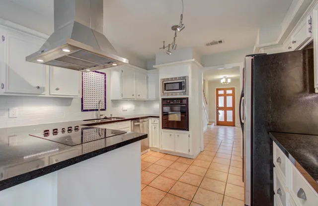 $2,600 | 16209 Wall Street, Jersey Village, TX 77040