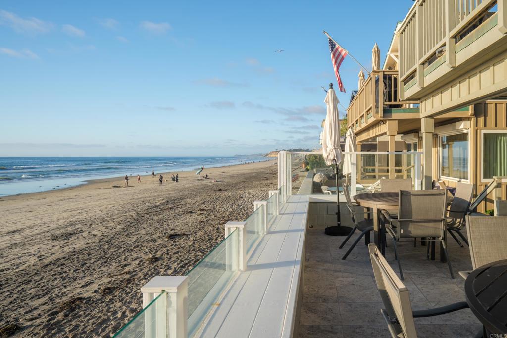 1812 Ocean Front Del Mar, CA 92014 - Photo 5 of 21 a view of roof deck with patio